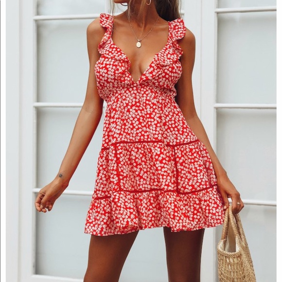 Dress - Picture 2 of 4